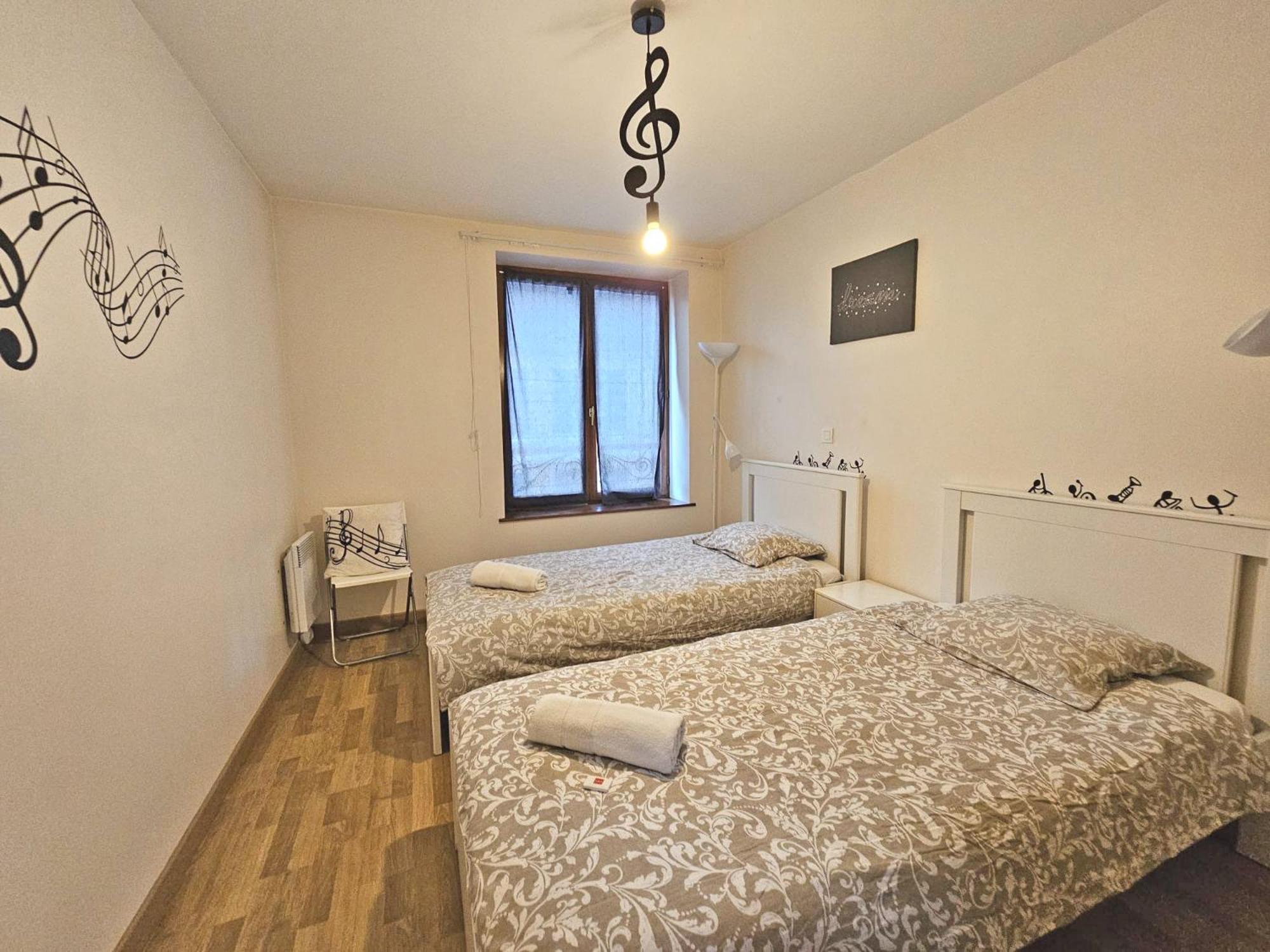 Triplex Sisley - Maison Atypique Avec Cour Exterieure 모레쉬르루앙 외부 사진