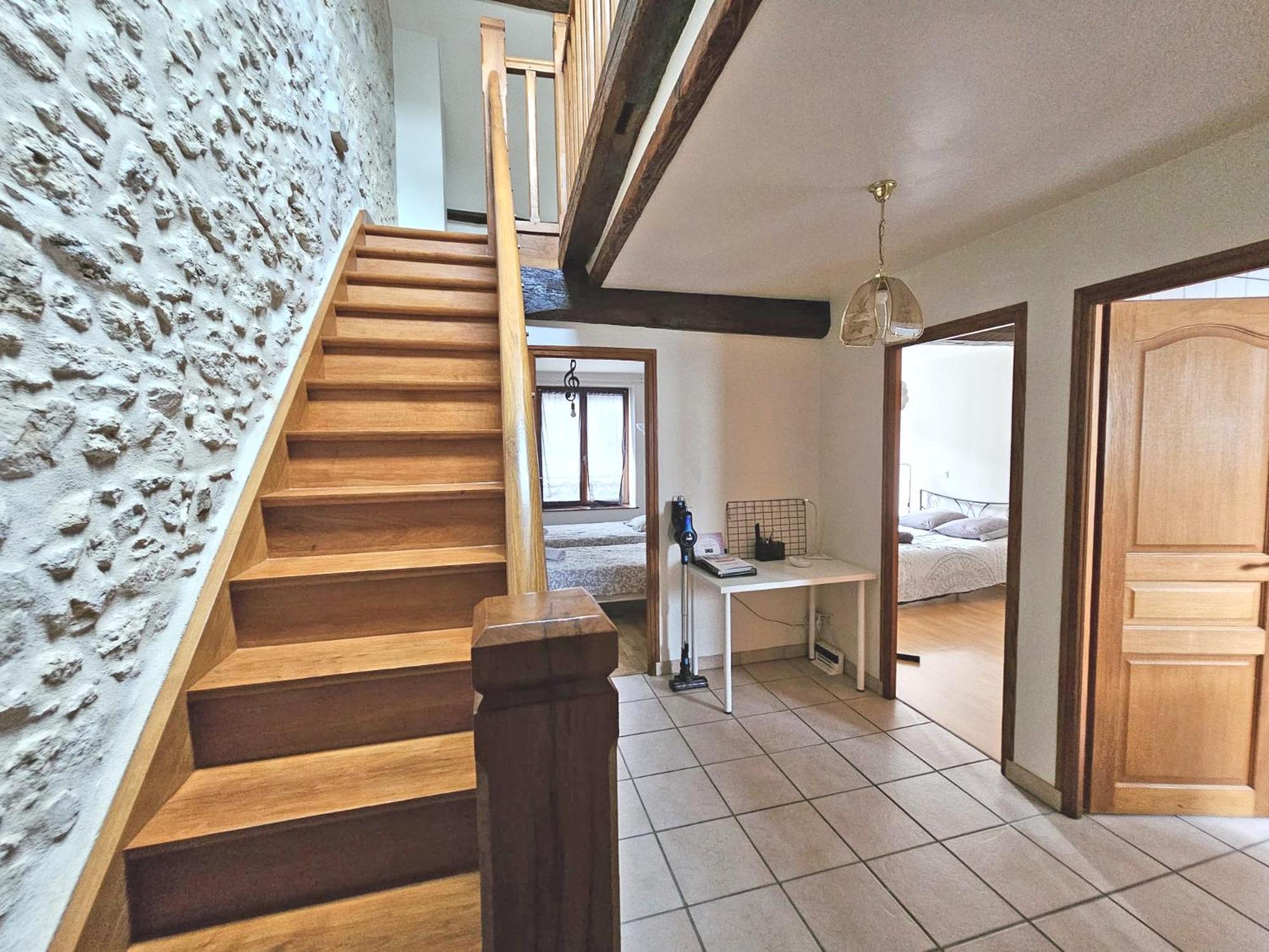 Triplex Sisley - Maison Atypique Avec Cour Exterieure 모레쉬르루앙 외부 사진